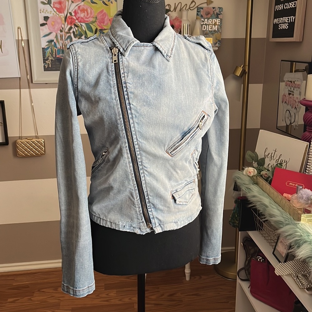 D-ID denim zip distressed biker jacket size small